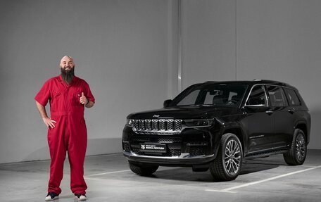 Jeep Grand Cherokee, 2023 год, 13 490 000 рублей, 1 фотография