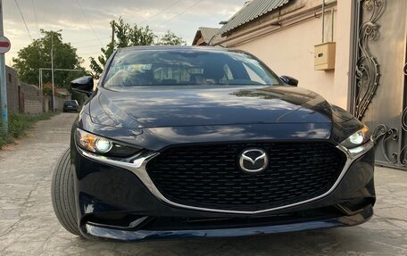 Mazda 3, 2019 год, 1 750 000 рублей, 1 фотография
