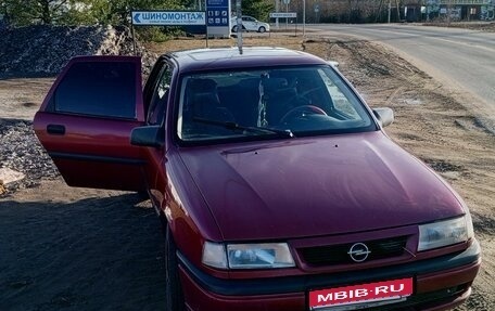Opel Vectra A, 1995 год, 220 000 рублей, 1 фотография