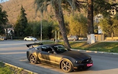 Ford Mustang VI рестайлинг, 2011 год, 1 900 000 рублей, 1 фотография