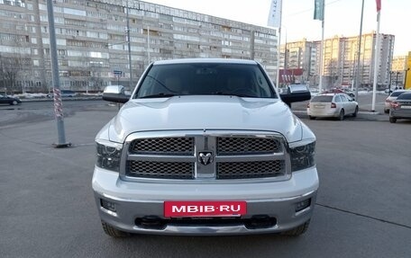 Dodge RAM IV, 2010 год, 2 650 000 рублей, 2 фотография