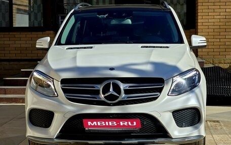 Mercedes-Benz GLE, 2018 год, 4 500 000 рублей, 3 фотография