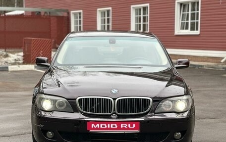 BMW 7 серия, 2005 год, 650 000 рублей, 2 фотография