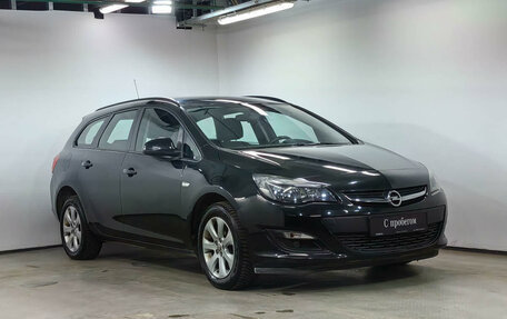 Opel Astra J, 2014 год, 1 009 000 рублей, 1 фотография