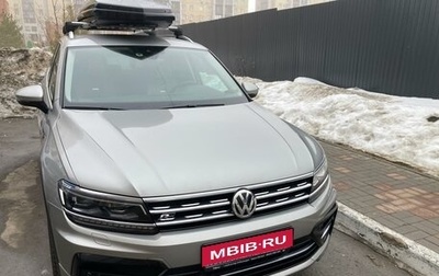 Volkswagen Tiguan II, 2019 год, 3 399 000 рублей, 1 фотография