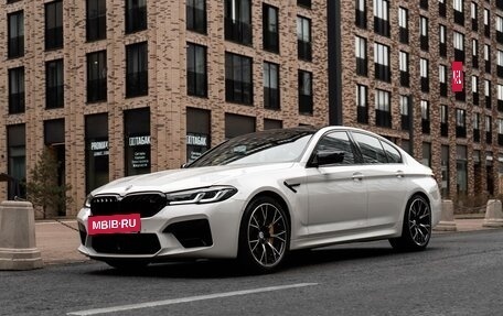 BMW M5, 2022 год, 18 000 000 рублей, 3 фотография