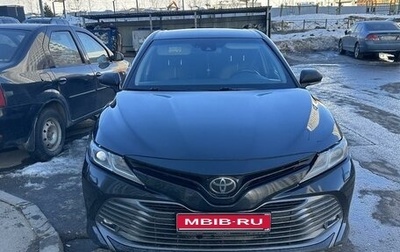 Toyota Camry, 2018 год, 2 500 000 рублей, 1 фотография