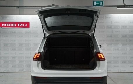 Volkswagen Tiguan II, 2017 год, 2 074 660 рублей, 5 фотография
