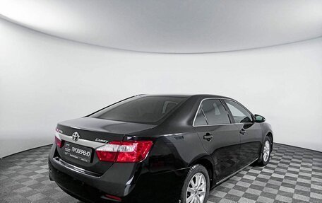 Toyota Camry, 2012 год, 1 975 000 рублей, 5 фотография