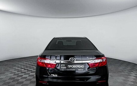 Toyota Camry, 2012 год, 1 975 000 рублей, 6 фотография