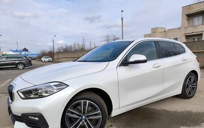 BMW 1 серия, 2021 год, 2 742 000 рублей, 1 фотография