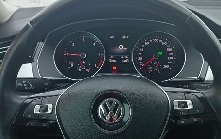 Volkswagen Passat B8 рестайлинг, 2017 год, 1 649 000 рублей, 3 фотография