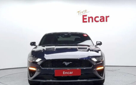 Ford Mustang VI рестайлинг, 2021 год, 2 970 000 рублей, 3 фотография