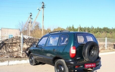 Chevrolet Niva I рестайлинг, 2004 год, 195 000 рублей, 2 фотография