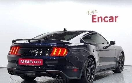 Ford Mustang VI рестайлинг, 2021 год, 2 970 000 рублей, 2 фотография