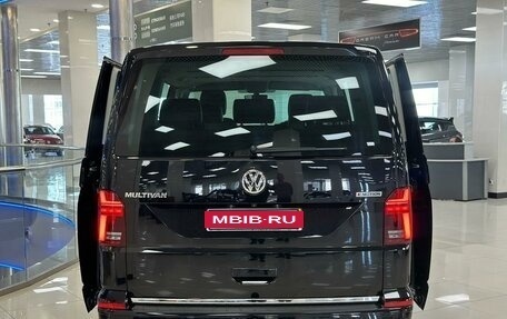 Volkswagen Multivan T6 рестайлинг, 2020 год, 6 990 000 рублей, 4 фотография