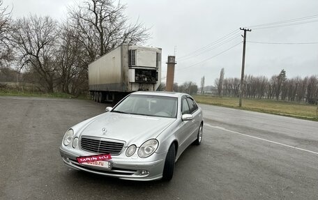 Mercedes-Benz E-Класс, 2003 год, 890 000 рублей, 2 фотография