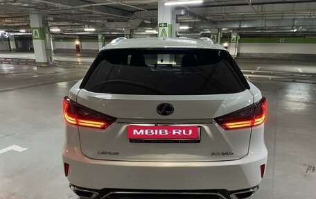 Lexus RX IV рестайлинг, 2017 год, 4 950 000 рублей, 3 фотография