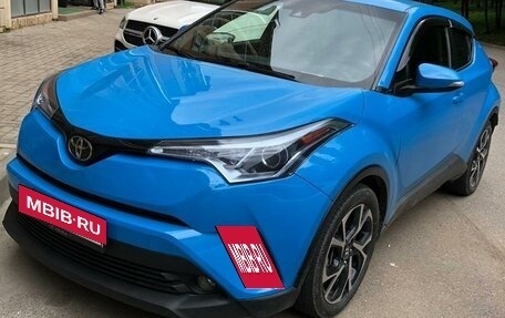 Toyota C-HR I рестайлинг, 2019 год, 2 590 000 рублей, 1 фотография