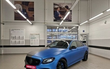 Mercedes-Benz E-Класс, 2018 год, 3 350 000 рублей, 2 фотография