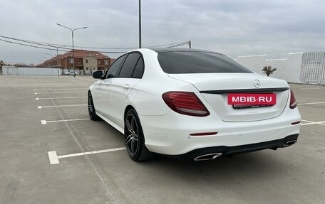 Mercedes-Benz E-Класс, 2018 год, 4 450 000 рублей, 4 фотография