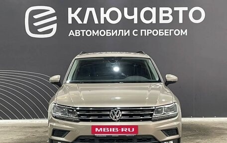 Volkswagen Tiguan II, 2020 год, 2 600 000 рублей, 2 фотография