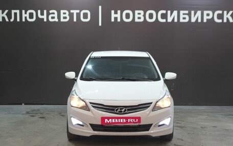 Hyundai Solaris II рестайлинг, 2014 год, 860 999 рублей, 2 фотография
