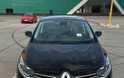Renault Espace V рестайлинг, 2017 год, 2 199 000 рублей, 1 фотография