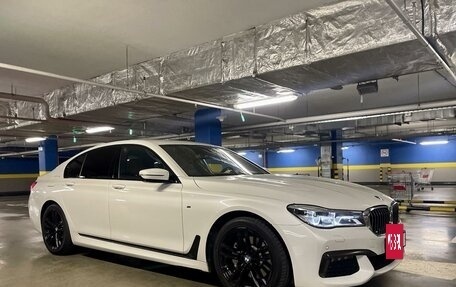BMW 7 серия, 2018 год, 5 000 000 рублей, 2 фотография