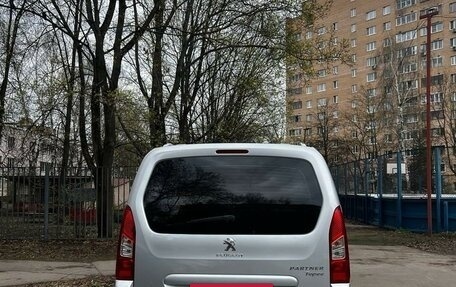 Peugeot Partner II рестайлинг 2, 2012 год, 730 000 рублей, 2 фотография