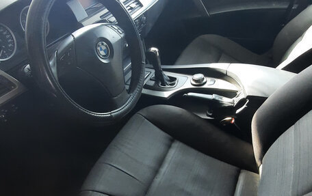 BMW 5 серия, 2006 год, 1 000 000 рублей, 2 фотография