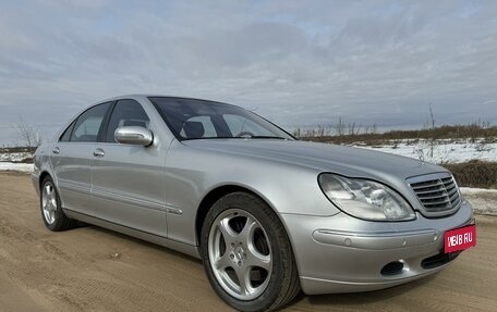 Mercedes-Benz S-Класс, 2001 год, 2 400 000 рублей, 1 фотография