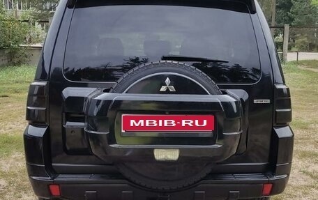 Mitsubishi Pajero IV, 2007 год, 1 450 000 рублей, 2 фотография