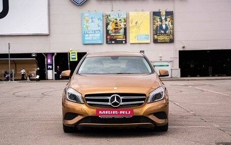 Mercedes-Benz A-Класс, 2013 год, 1 750 000 рублей, 2 фотография