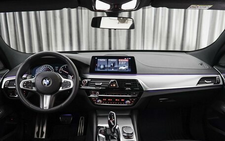 BMW 6 серия, 2017 год, 4 000 000 рублей, 6 фотография