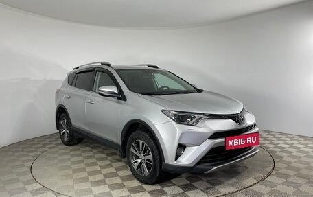 Toyota RAV4, 2017 год, 2 369 200 рублей, 3 фотография