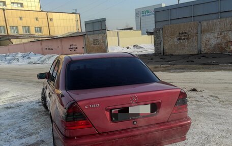 Mercedes-Benz C-Класс, 1994 год, 230 000 рублей, 1 фотография