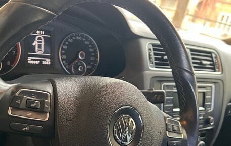 Volkswagen Jetta VI, 2014 год, 1 241 000 рублей, 1 фотография