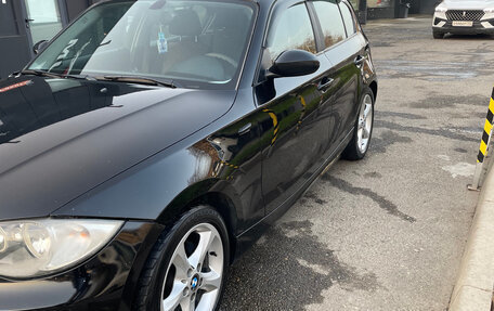 BMW 1 серия, 2008 год, 850 000 рублей, 3 фотография
