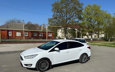 Ford Focus III, 2015 год, 1 450 000 рублей, 2 фотография