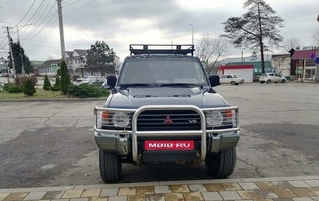 Mitsubishi Pajero III рестайлинг, 1995 год, 810 000 рублей, 1 фотография