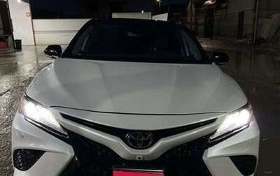 Toyota Camry, 2018 год, 3 350 000 рублей, 1 фотография
