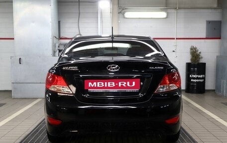 Hyundai Solaris II рестайлинг, 2011 год, 690 000 рублей, 4 фотография