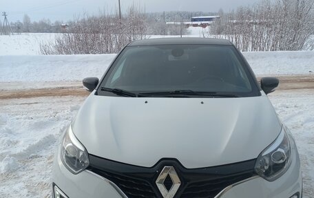 Renault Kaptur I рестайлинг, 2018 год, 1 850 000 рублей, 2 фотография