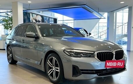BMW 5 серия, 2020 год, 4 249 000 рублей, 3 фотография