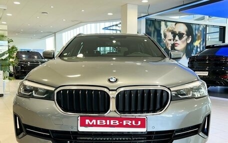 BMW 5 серия, 2020 год, 4 249 000 рублей, 2 фотография