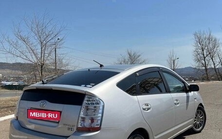 Toyota Prius, 2009 год, 890 000 рублей, 3 фотография