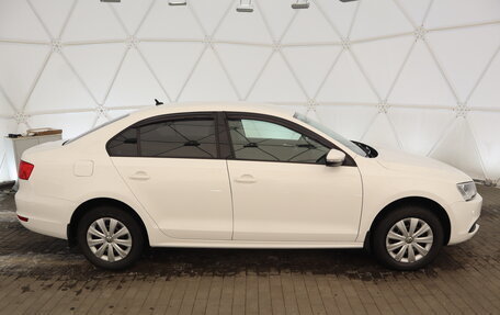Volkswagen Jetta VI, 2014 год, 1 315 000 рублей, 2 фотография