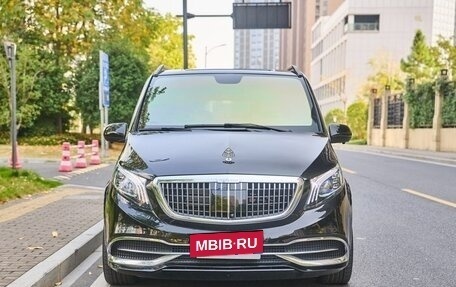 Mercedes-Benz V-Класс, 2021 год, 6 773 343 рублей, 2 фотография