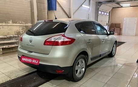 Renault Megane III, 2011 год, 740 000 рублей, 2 фотография